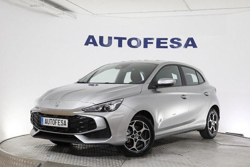 Usado MG MG3 Comfort 194 CV (142 kW) 2024 Plateado Utilitario