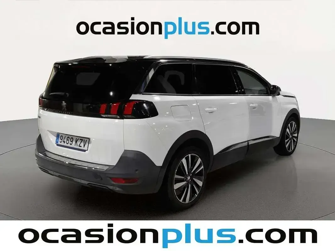 Usado Peugeot 5008 Allure 131 CV (96 kW) 2019 Blanco SUV