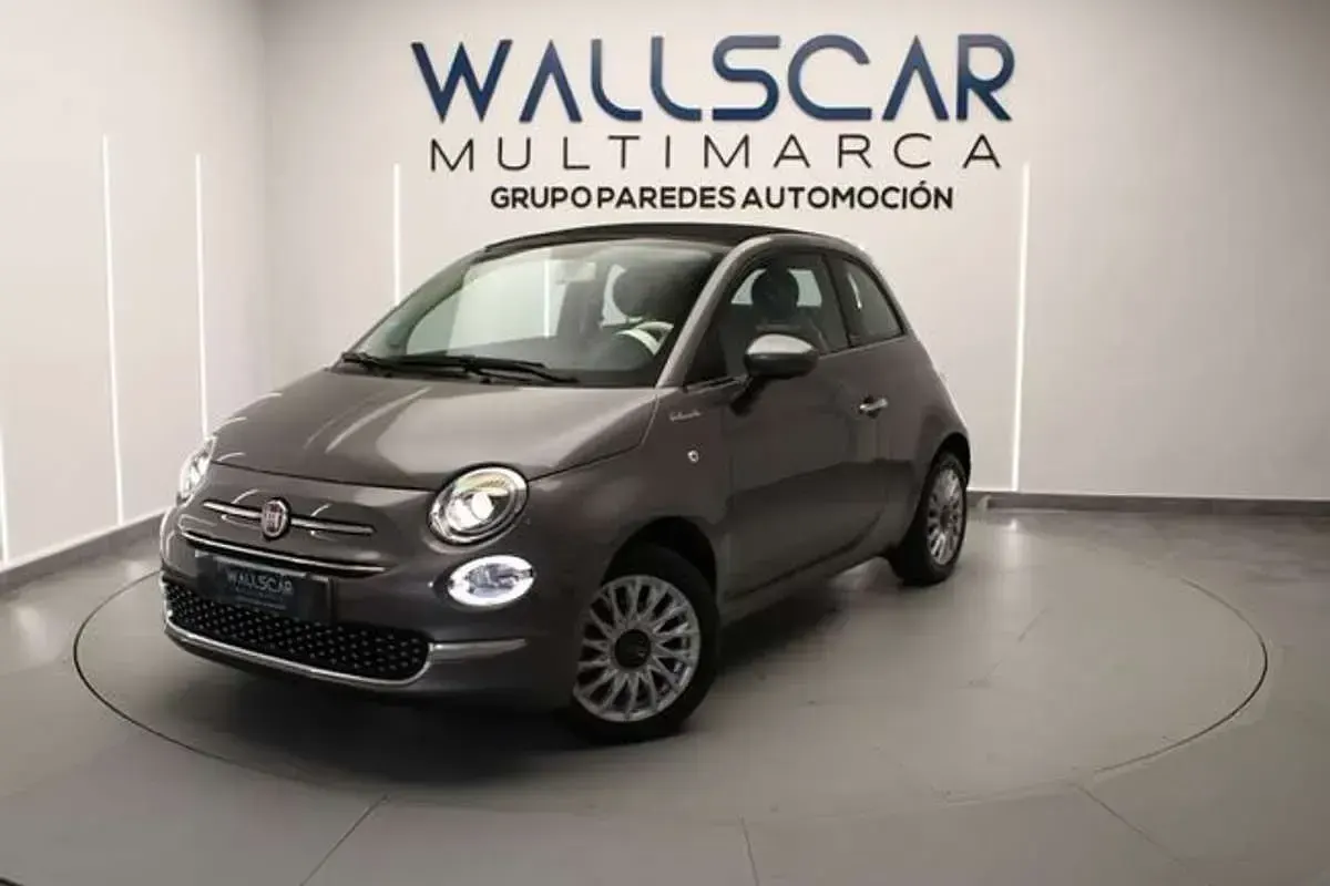Usado Fiat 500 Dolcevita 69 CV (50 kW) 2023 Gris Descapotable