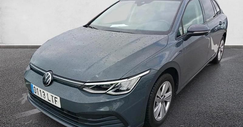 Usado VW Golf VIII Life 115 CV (84 kW) 2021 Familiar