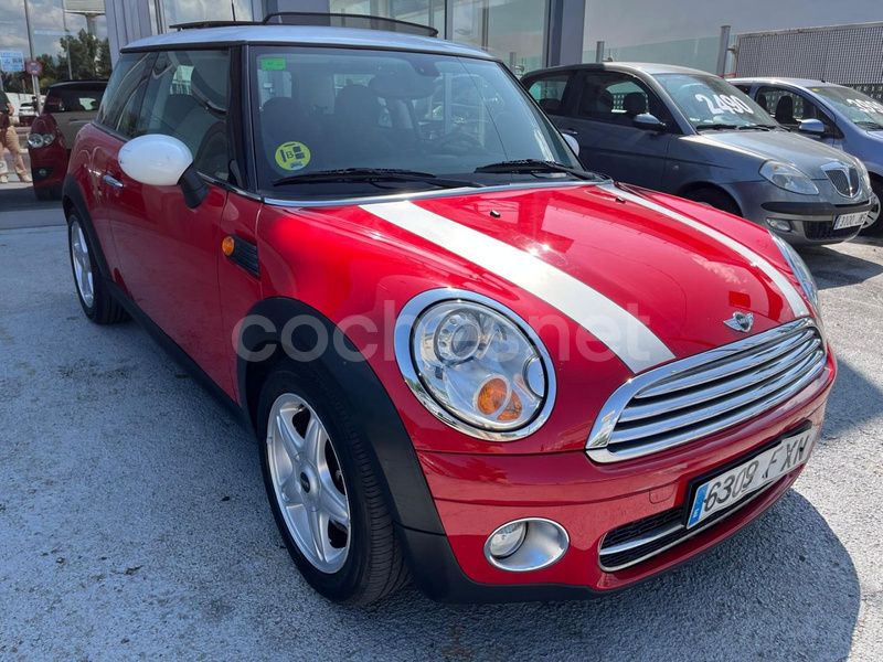 Rojo Usado 2007 Mini Cooper D Utilitario | 6990 € (Precio justo) - Imagen 1/4