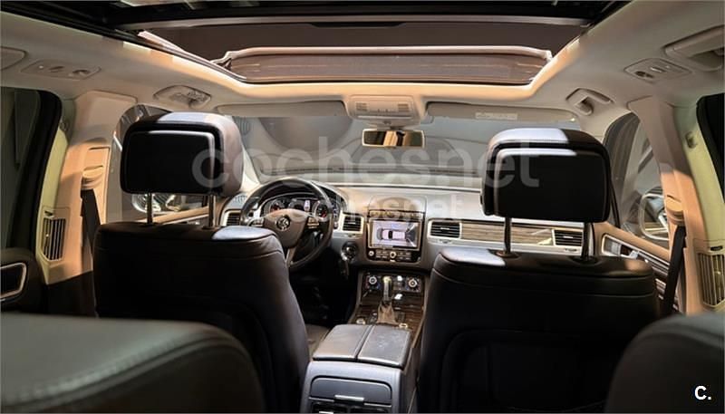 Usado VW Touareg 262 CV (192 kW) 2015 Negro SUV