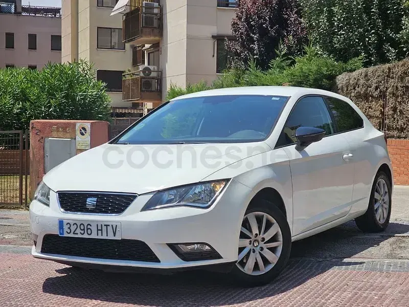 Usado Seat Leon SC Style 122 CV (89 kW) 2013 Blanco Utilitario