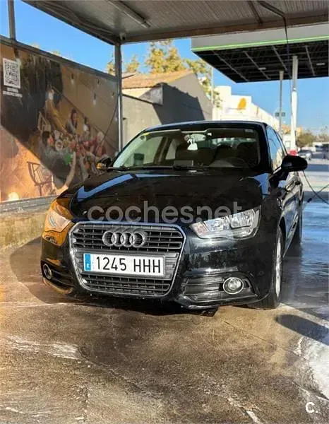 Usado Audi A1 Ambition 90 CV (66 kW) 2010 Negro Utilitario
