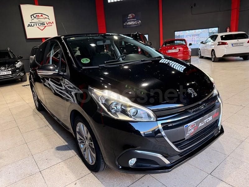 Usado Peugeot 208 Style 82 CV (60 kW) 2018 Azul Utilitario