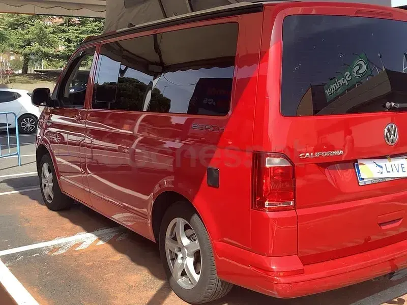 Usado VW California Beach 204 CV (150 kW) 2016 Rojo Van