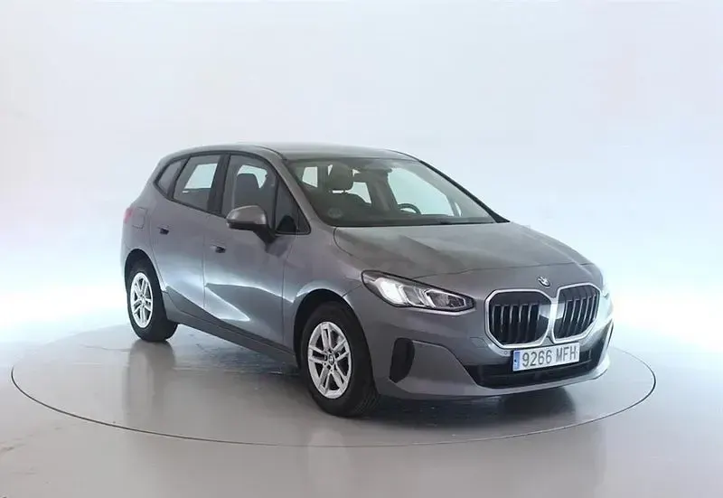 Usado BMW 218 150 CV (110 kW) 2023 Gris / plata Coupe