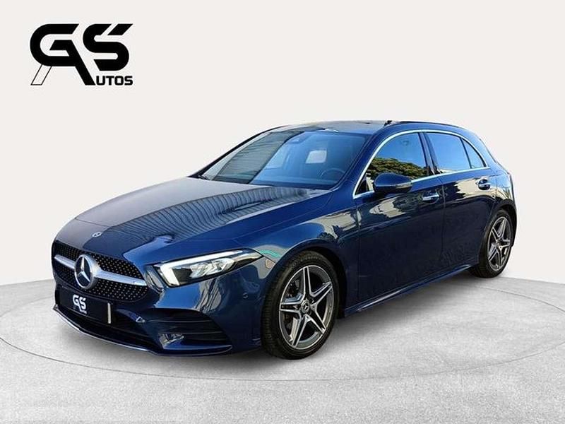 Usado Mercedes A180 Advanced 116 CV (85 kW) 2023 Azul Utilitario