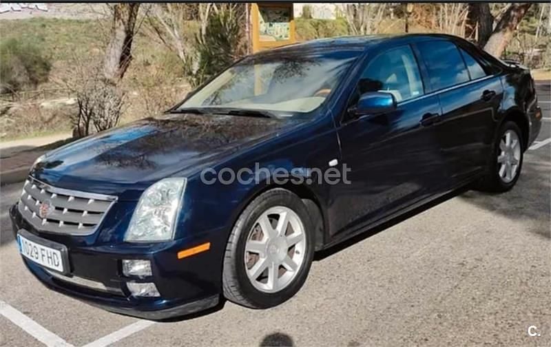 Usado Cadillac STS 257 CV (189 kW) 2006 Azul Berlina
