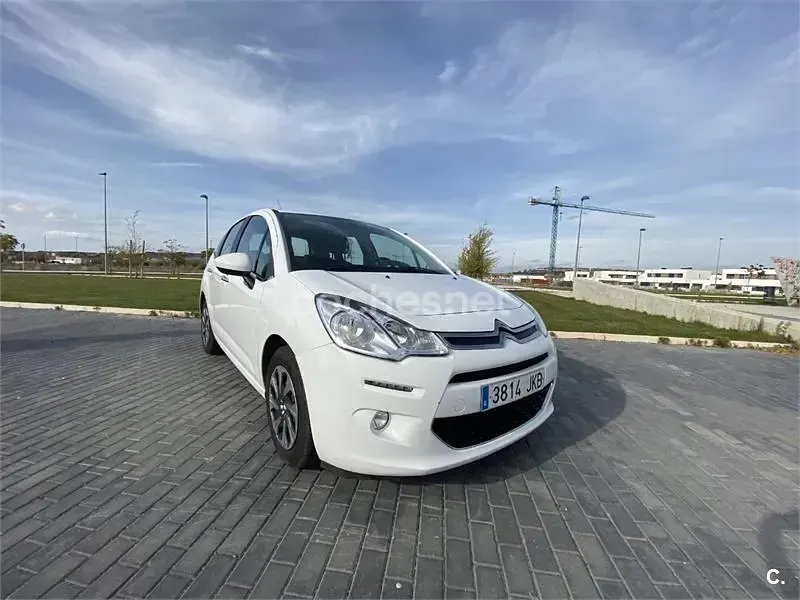 Usado Citroën C3 PureTech 68 CV (50 kW) 2015 Blanco Berlina