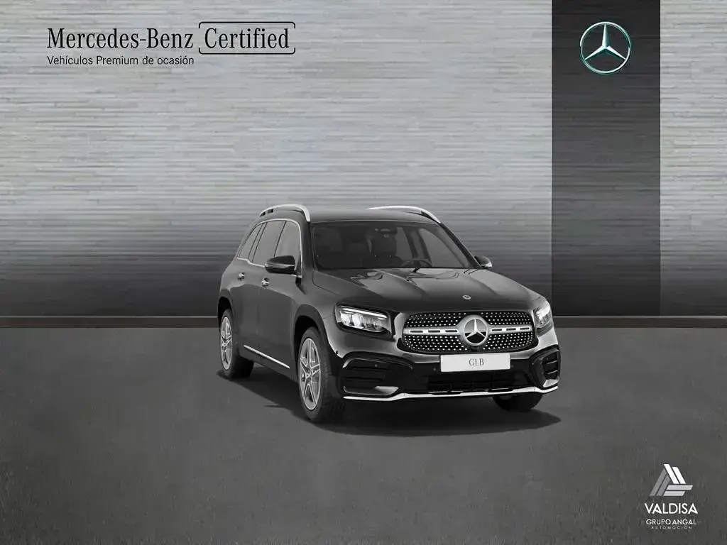 Usado Mercedes GLB200 150 CV (110 kW) 2024 Negro noche SUV