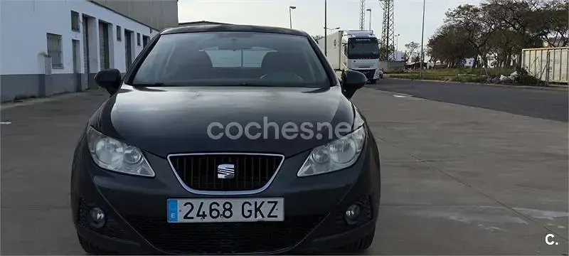 Usado Seat Ibiza Style 85 CV (62 kW) 2009 Gris / plata Berlina