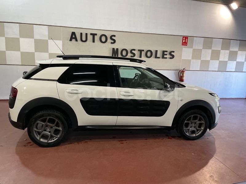 Usado Citroën C4 Feel 82 CV (60 kW) 2014 Blanco Berlina