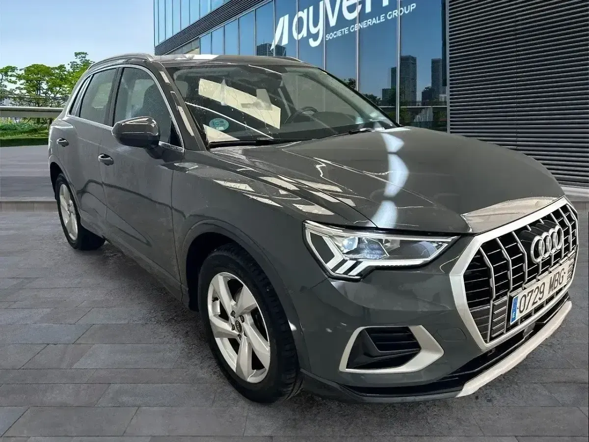 Usado Audi Q3 Advanced Plus 150 CV (110 kW) 2022 Gris SUV