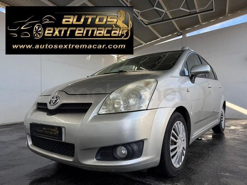 Usado Toyota Corolla Verso Luna 136 CV (100 kW) 2007 Gris / plata Monovolumen