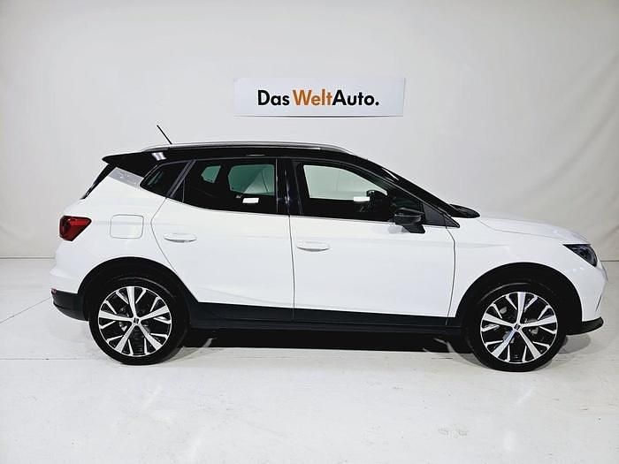Usado Seat Arona Xperience 110 CV (80 kW) 2022 Blanco SUV