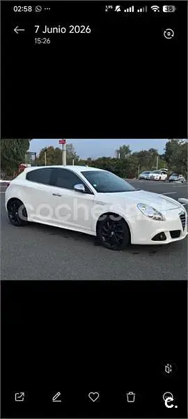 Usado Alfa Romeo Giulietta Distinctive 170 CV (125 kW) 2012 Blanco Utilitario
