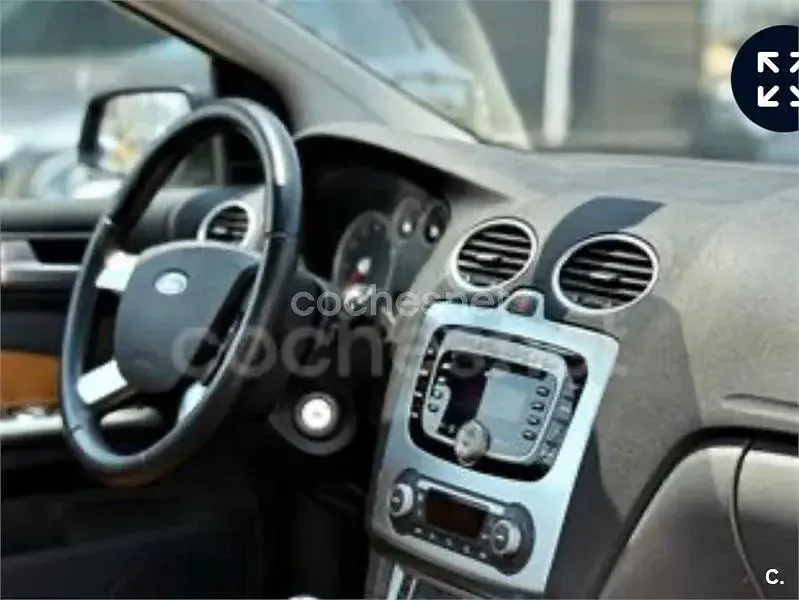 Usado Ford Focus Cabriolet Titanium 145 CV (106 kW) 2007 Negro Descapotable