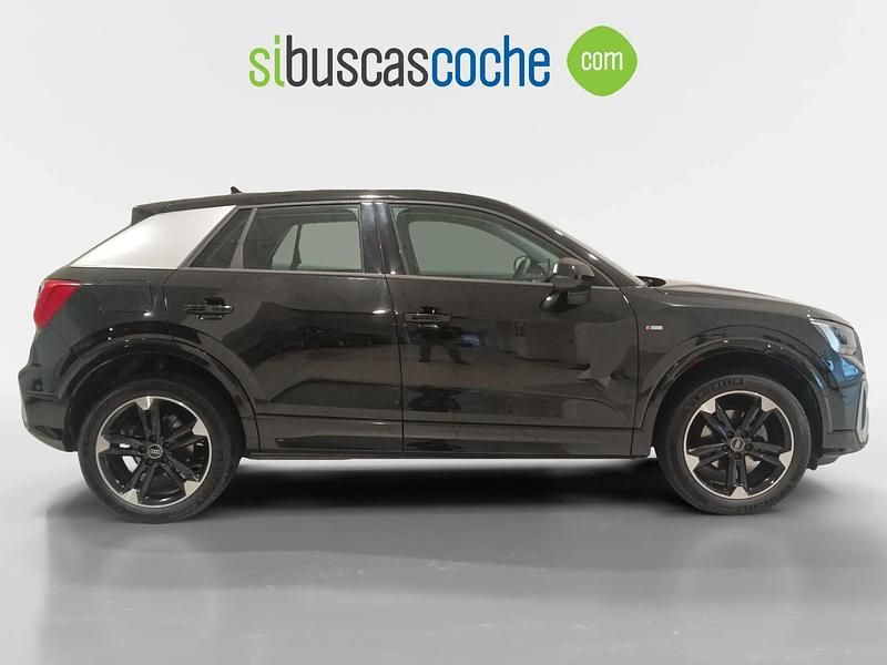 Usado Audi Q2 S-Line 116 CV (85 kW) 2025 Negro SUV