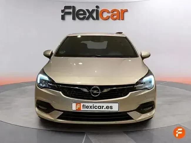 Usado Opel Astra GS Line 110 CV (80 kW) 2020 Gris Berlina