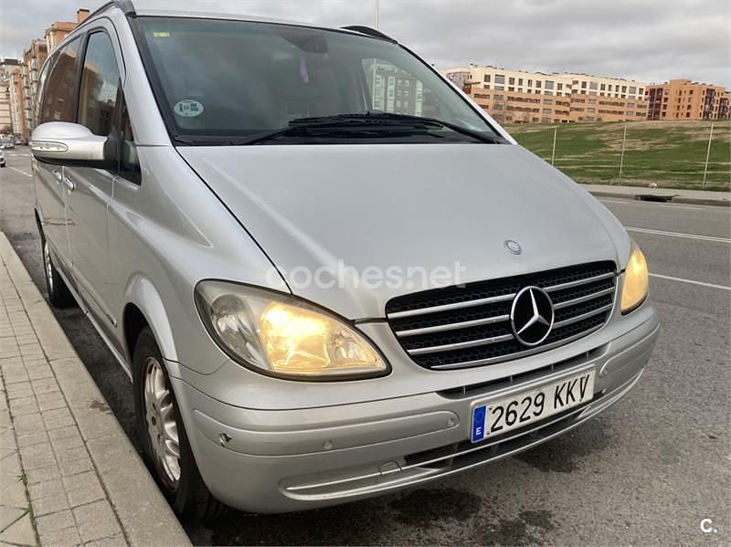 Usado Mercedes Viano 150 CV (110 kW) 2006 Gris / plata Monovolumen