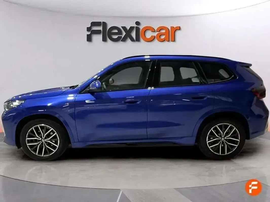 Begagnad BMW X1 165 HK (121 kW) 2024 Blå SUV