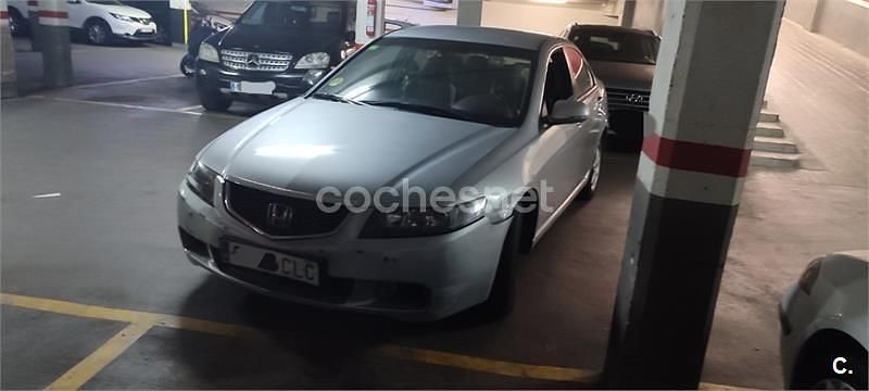 Gris / plata Usado 2003 Honda Accord Sport Berlina | 4800 € (Buen precio) - Imagen 1/4