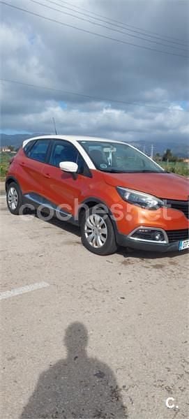 Usado Renault Captur Zen 90 HP (66 kW) 2014 Laranja SUV