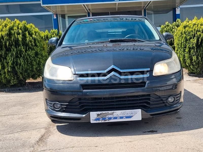 Usado Citroën C4 92 CV (67 kW) 2005 Negro Berlina