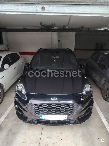 Negro Usado 2023 Ford Kuga ST-Line X SUV | 28.500 € (Precio justo) - Imagen 1/4