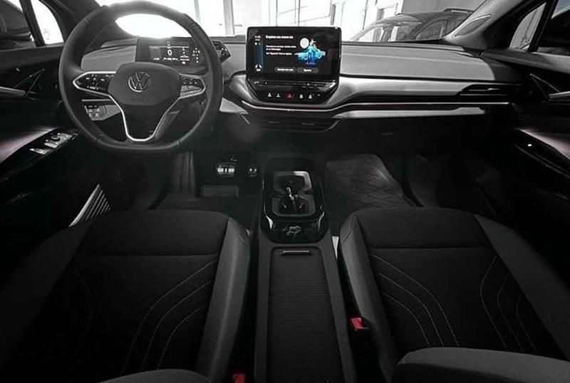 Usado VW ID.4 Pro 150 kW (204 CV) 2025 Gris SUV