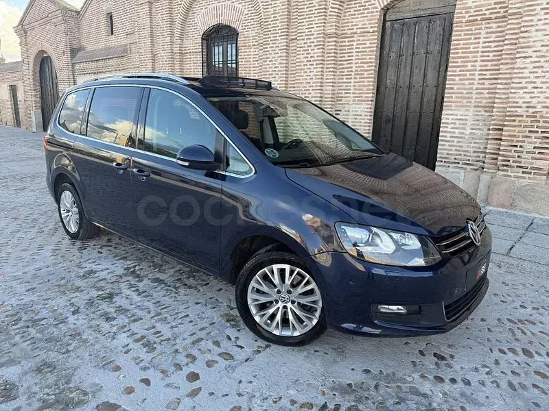 Usado VW Sharan Sport 177 CV (130 kW) 2014 Azul Monovolumen