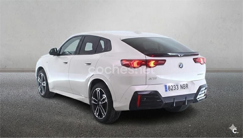 Usado BMW X2 Comfort Edition 163 CV (119 kW) 2025 Blanco SUV