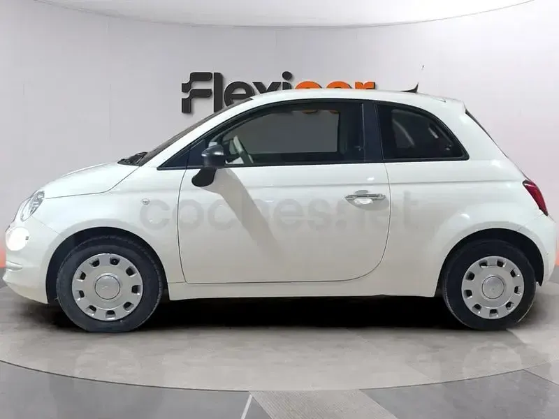 Usado Fiat 500 Club 70 CV (51 kW) 2022 Blanco Berlina