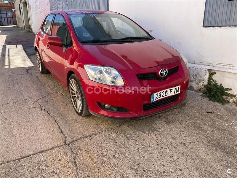 Rojo Usado 2007 Toyota Auris Luna Berlina | 3500 € (Precio justo) - Imagen 1/4