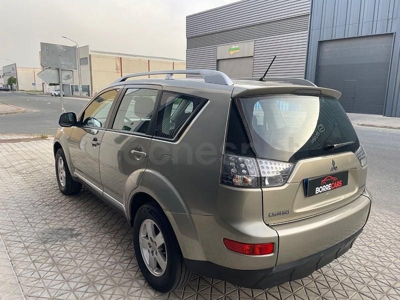 Usado Mitsubishi Outlander Intense 140 CV (102 kW) 2008 Marrón SUV