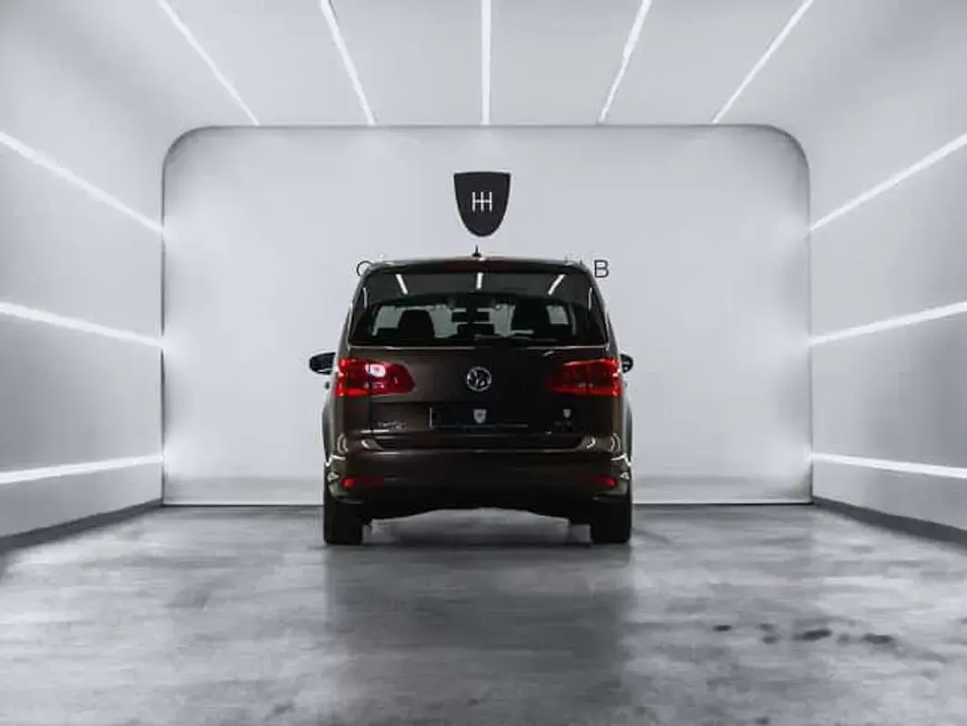 Usado VW Touran Advance 140 CV (102 kW) 2012 Monovolumen