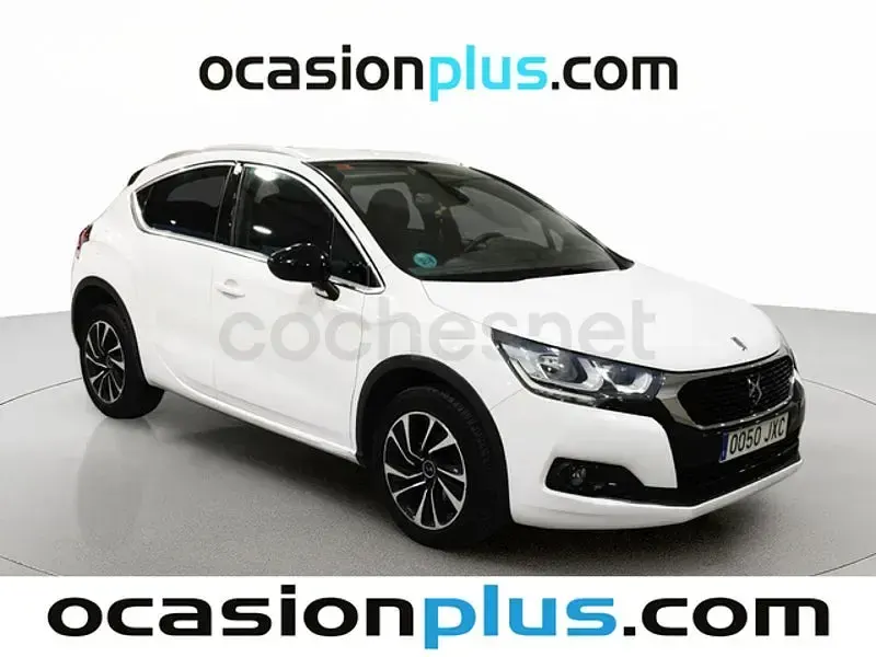 Usado DS Automobiles DS4 Crossback Style 120 CV (88 kW) 2017 Blanco SUV