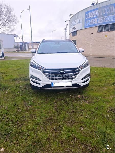 Usado Hyundai Tucson 136 CV (100 kW) 2016 Blanco SUV