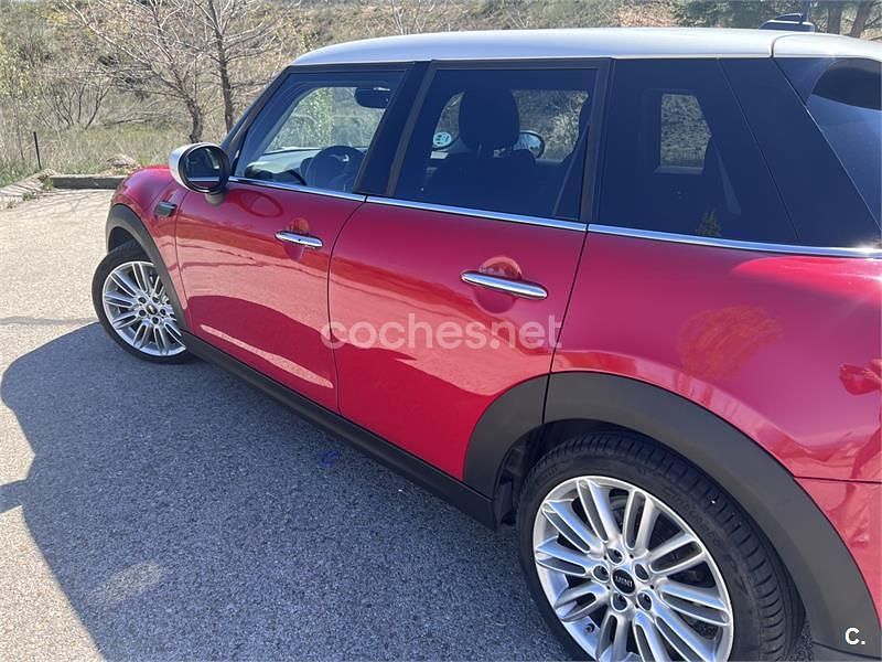 Usado Mini Cooper 136 CV (100 kW) 2022 Rojo Utilitario