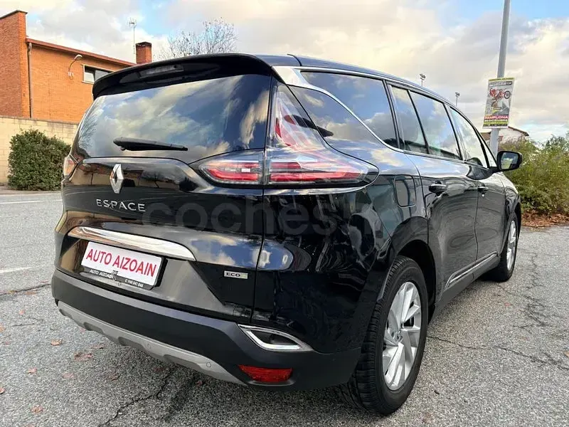 Usado Renault Espace Life 130 CV (95 kW) 2017 Negro Monovolumen