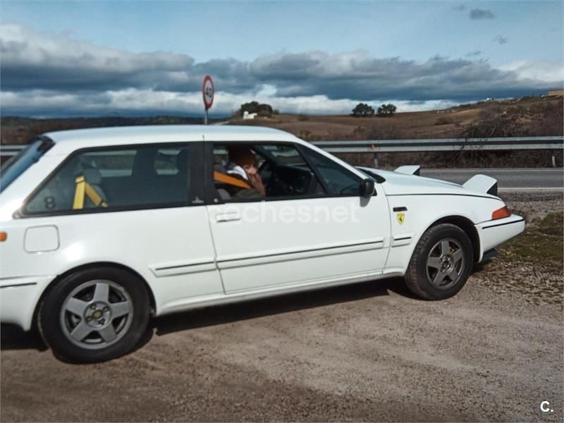 Usado Volvo 480 120 CV (88 kW) 1992 Blanco Coupe