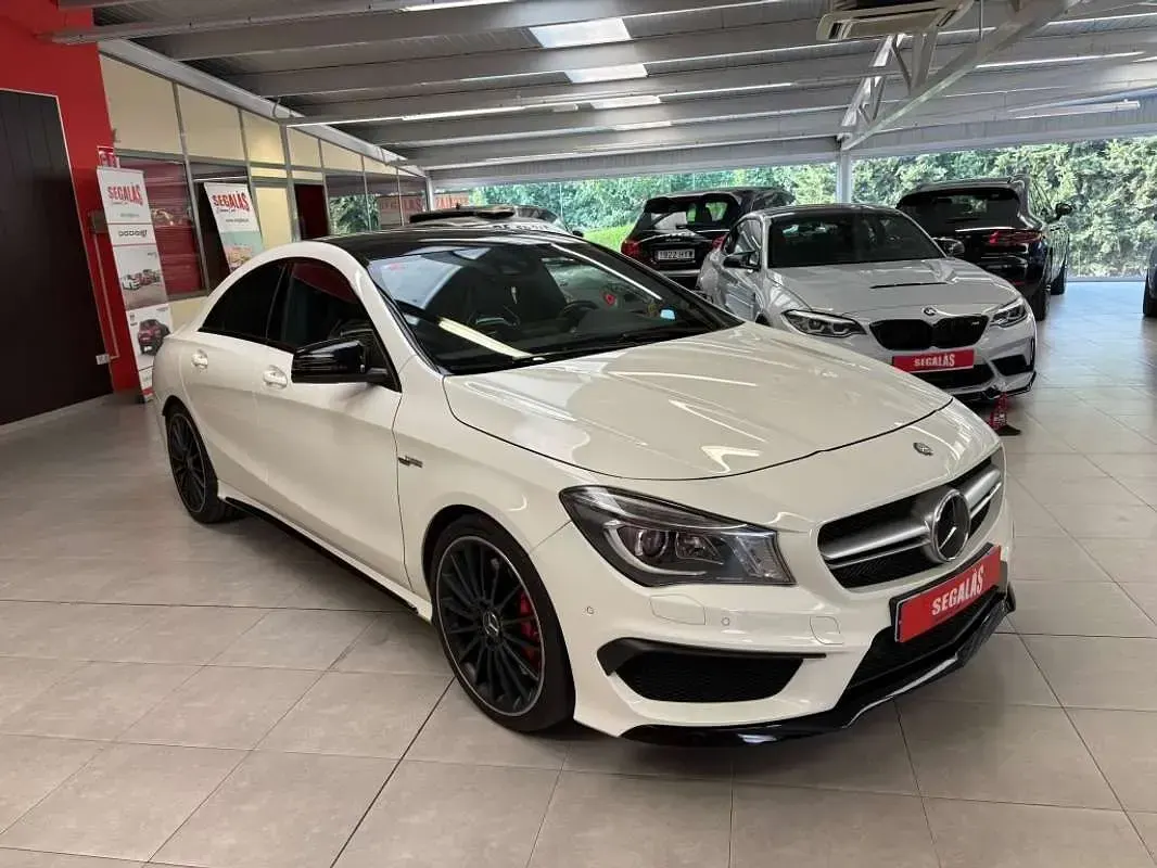 Usado Mercedes CLA45 AMG AMG Edition 1 360 CV (264 kW) 2015 Blanco Coupe