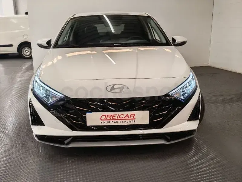 Nuevo Hyundai i20 101 CV (74 kW) 2025 Blanco Utilitario
