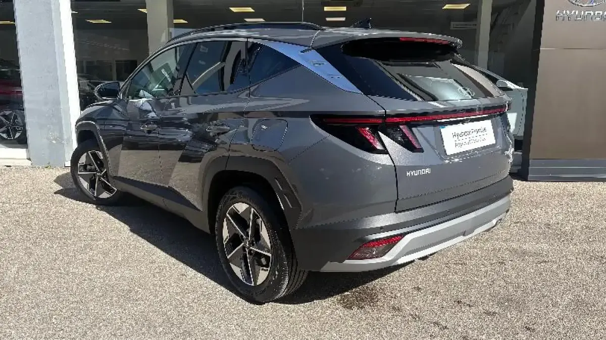 Nuevo Hyundai Tucson 239 CV (175 kW) 2026 Gris/plata SUV