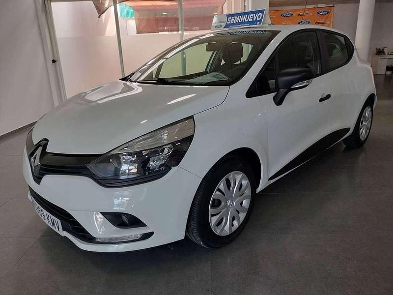 Blanco Usado 2018 Renault Clio IV Business Utilitario | 9300 € (Precio justo) - Imagen 1/4