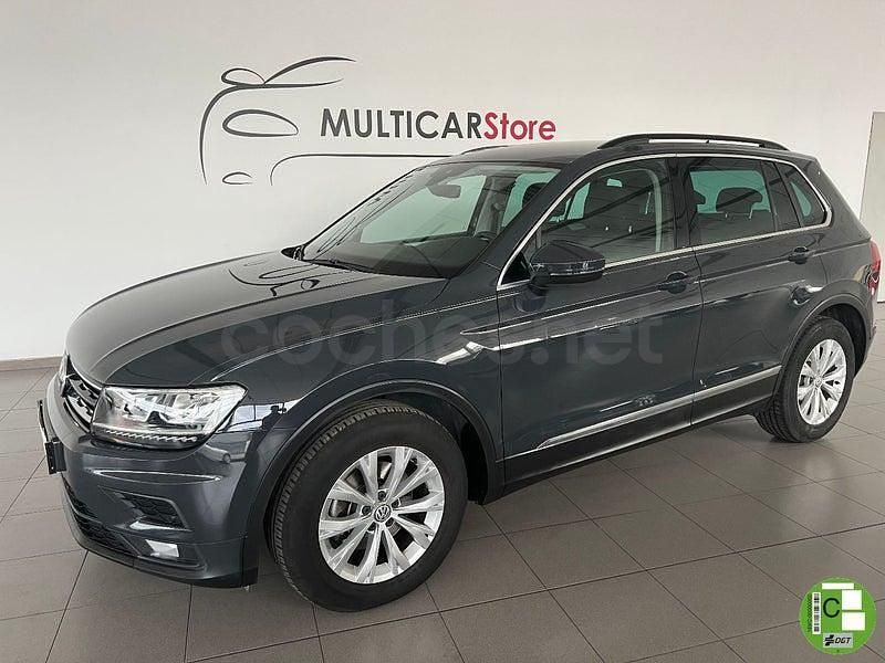 Usado VW Tiguan Advance 150 CV (110 kW) 2020 Negro SUV