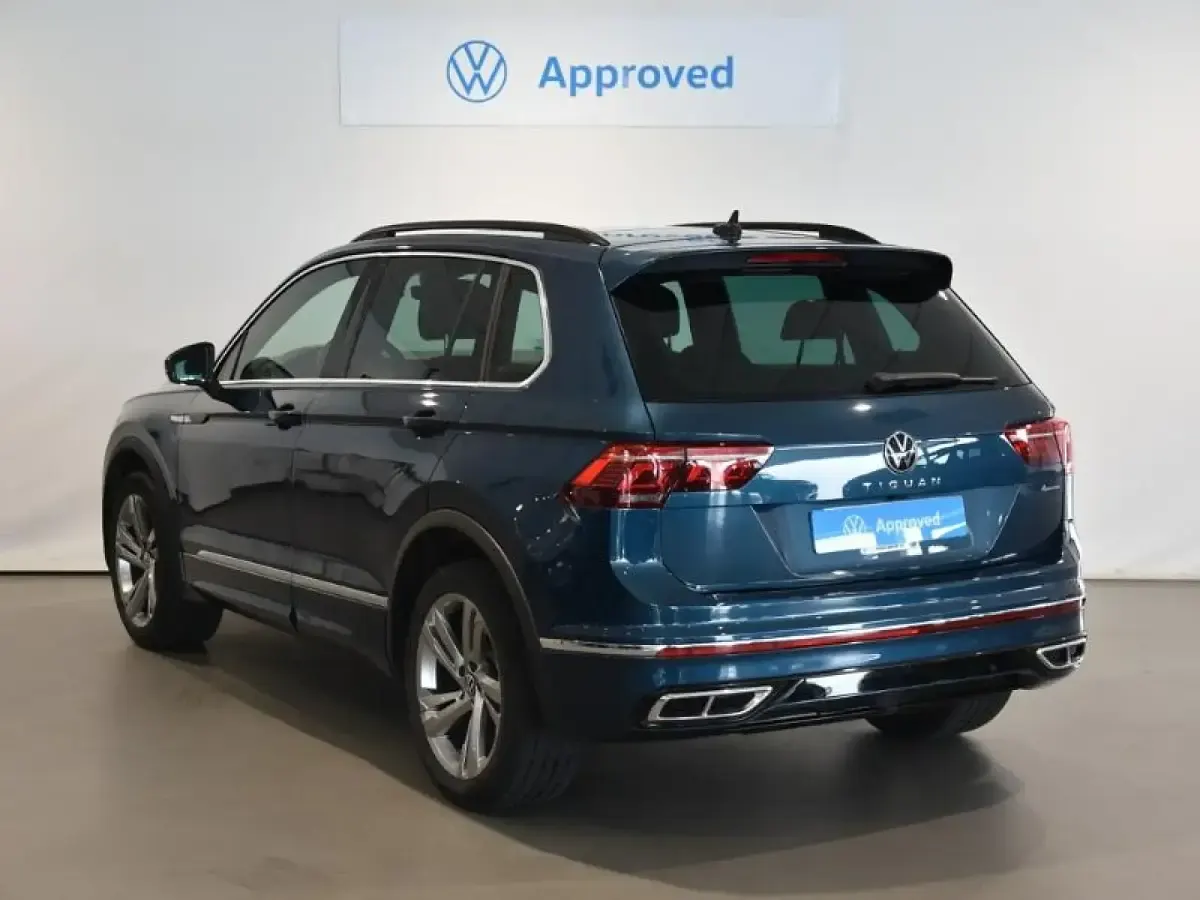 Usado VW Tiguan R-line 150 CV (110 kW) 2021 Azul SUV