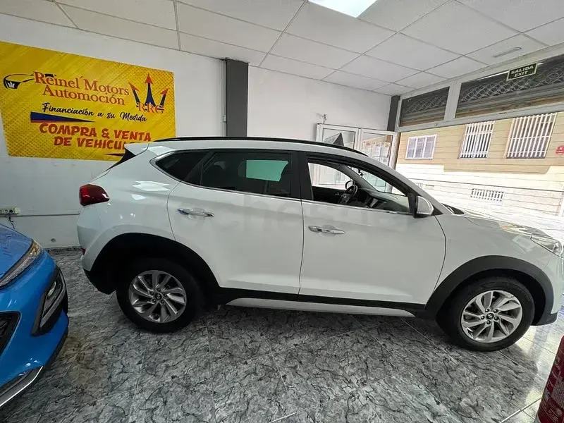Usado Hyundai Tucson 115 CV (84 kW) 2018 Blanco SUV