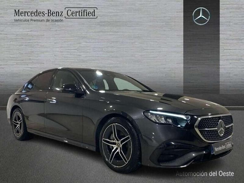 Usado Mercedes E220 199 CV (146 kW) 2025 Gris Berlina
